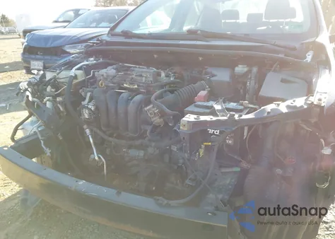 2013 Toyota Corolla Le z USA, uszkodzony, nr VIN 2T1BU4EE1DC967561